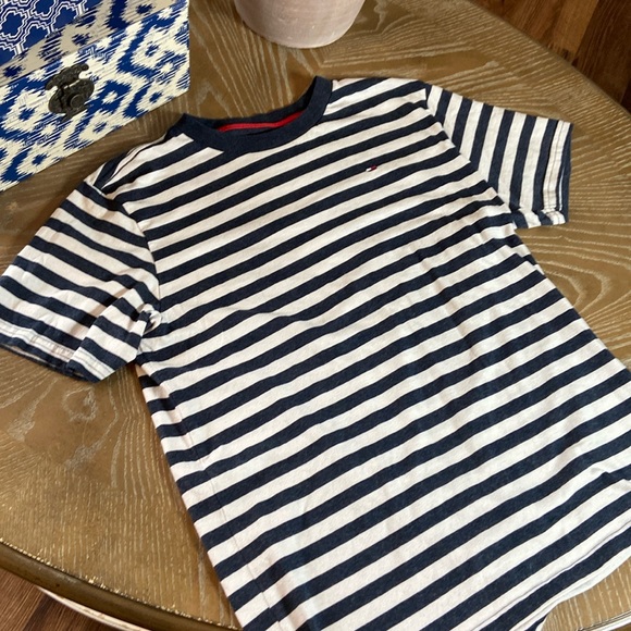 Big Boy Tommy Hilfiger Short sleeve navy blue & white Striped Tee Shirt - Picture 5 of 8